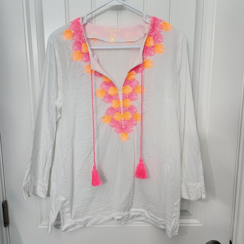 Lilly Pulitzer Amelia Island Tunic, Size Medium - Picture 2 of 8